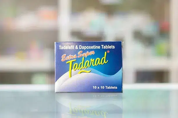 超級必利勁其實是必利勁的強化版本，主要用來治療男性早洩問題。它和普通的必利勁相比，劑量更高，藥效也更強。這款藥物的主要成分依然是達泊西汀，這是一種選擇性血清素再攝取抑制劑（SSRI），可以延長男性的性行為時間，減少過早射精的情況發生。
